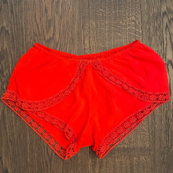 Winston White- red crochet shorts - Picture 4 of 7